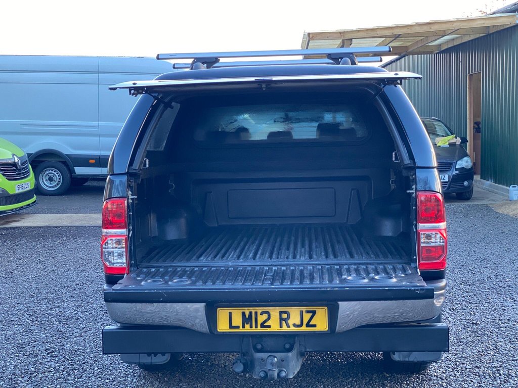 Used Toyota Hilux 2012 for sale - 77014341: Photo 12