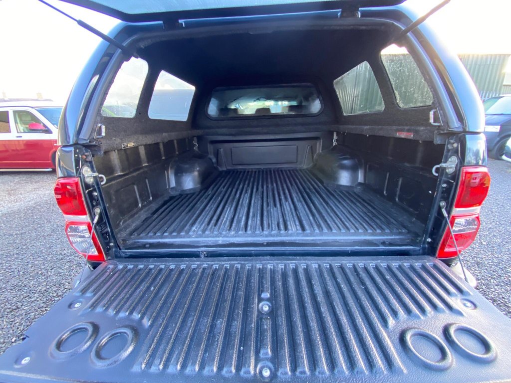 Used Toyota Hilux 2012 for sale - 77014341: Photo 14