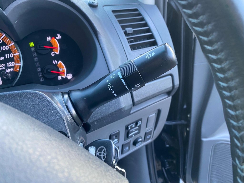 Used Toyota Hilux 2012 for sale - 77014341: Photo 37