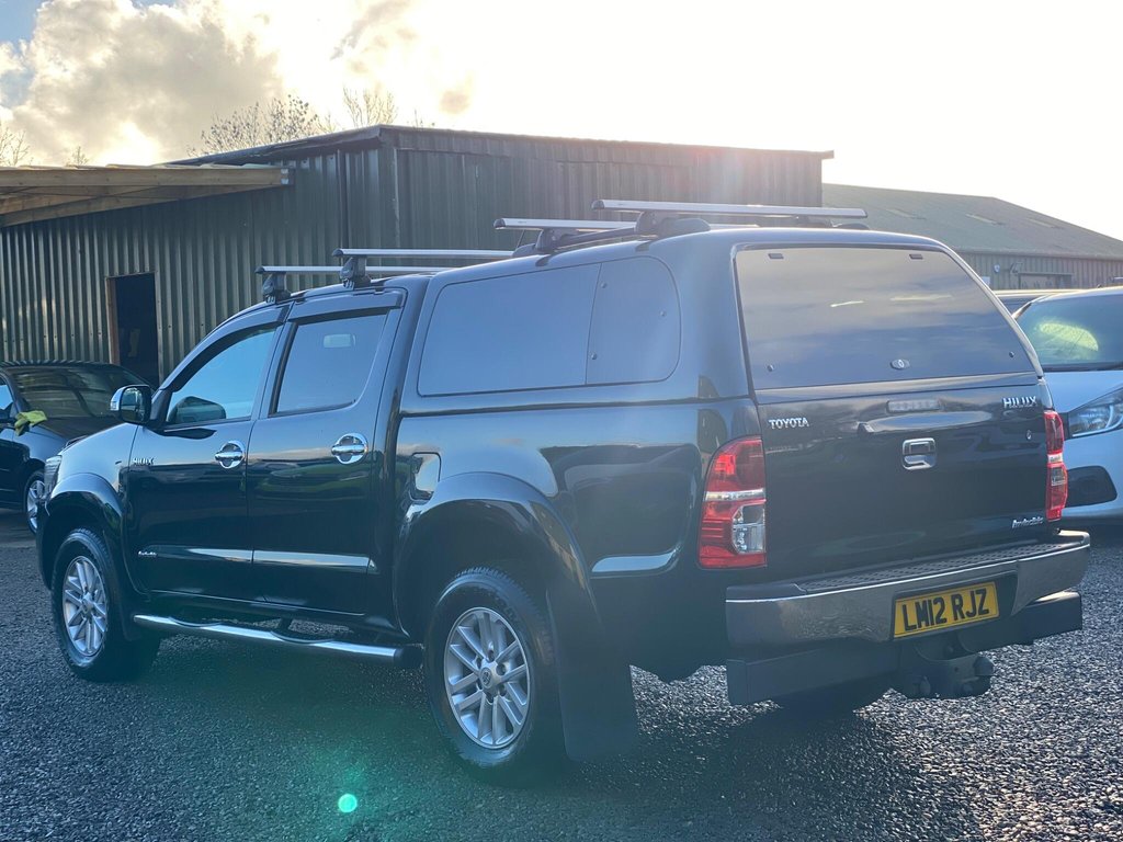 Used Toyota Hilux 2012 for sale - 77014341: Photo 4