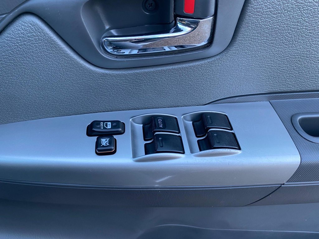 Used Toyota Hilux 2012 for sale - 77014341: Photo 45