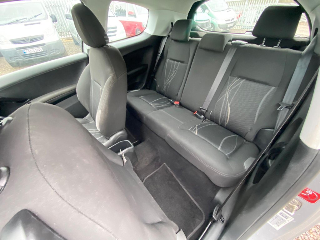 Used Peugeot 208 2013 for sale - 77609244: Photo 15