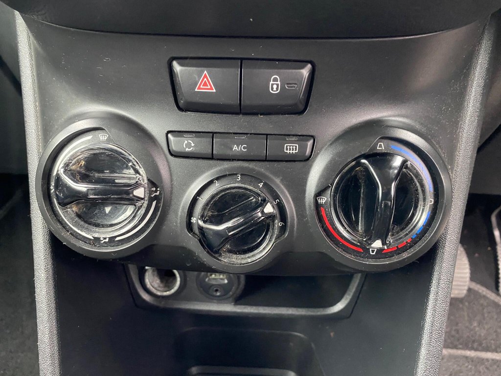 Used Peugeot 208 2013 for sale - 77609244: Photo 33