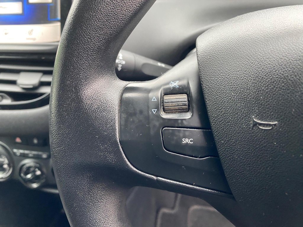 Used Peugeot 208 2013 for sale - 77609244: Photo 34