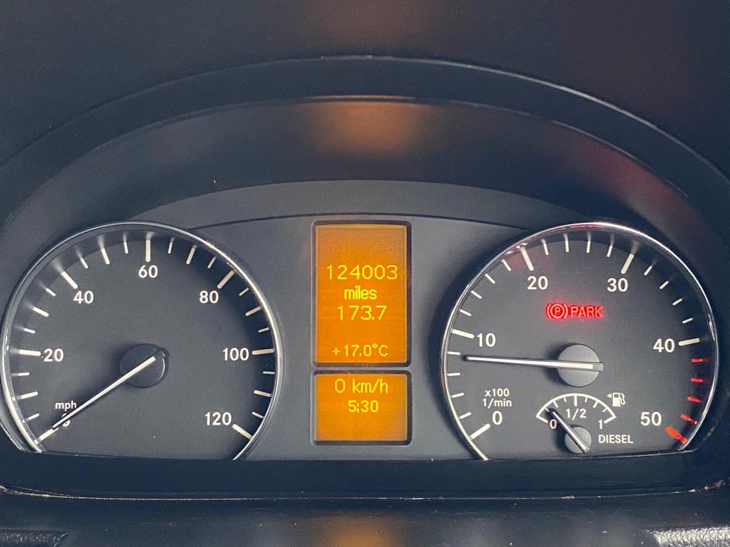 Used Mercedes-Benz Sprinter 2013 for sale - 77647814: Photo 8