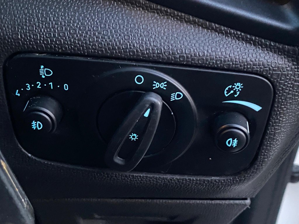 Used Ford Ecosport 2015 for sale - 77525825: Photo 39