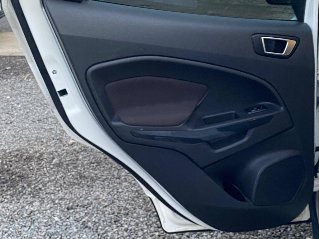 Used Ford Ecosport 2015 for sale - 77525825: Photo 50