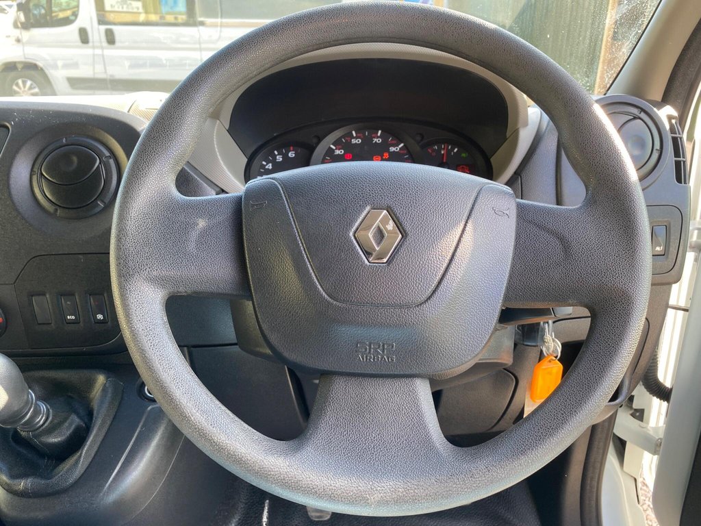 Used Renault Master 2015 for sale - 76973119: Photo 39