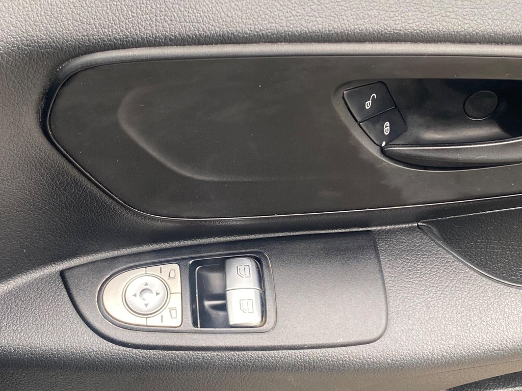 Used Mercedes-Benz Vito 2016 for sale - 78186635: Photo 45