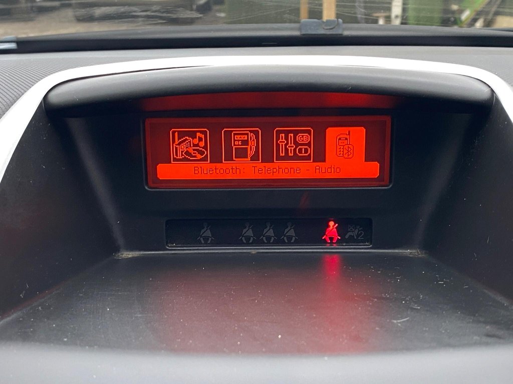 Used Peugeot 207 2010 for sale - 77685303: Photo 32