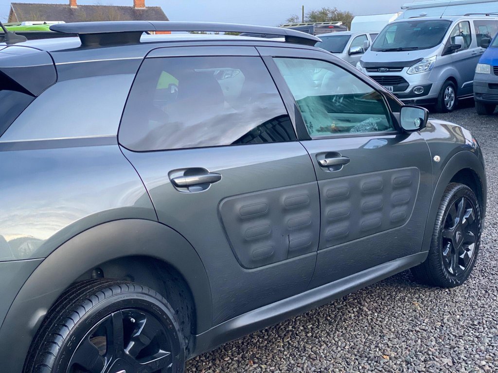 Used Citroen C4 Cactus 2017 for sale - 76962405: Photo 29