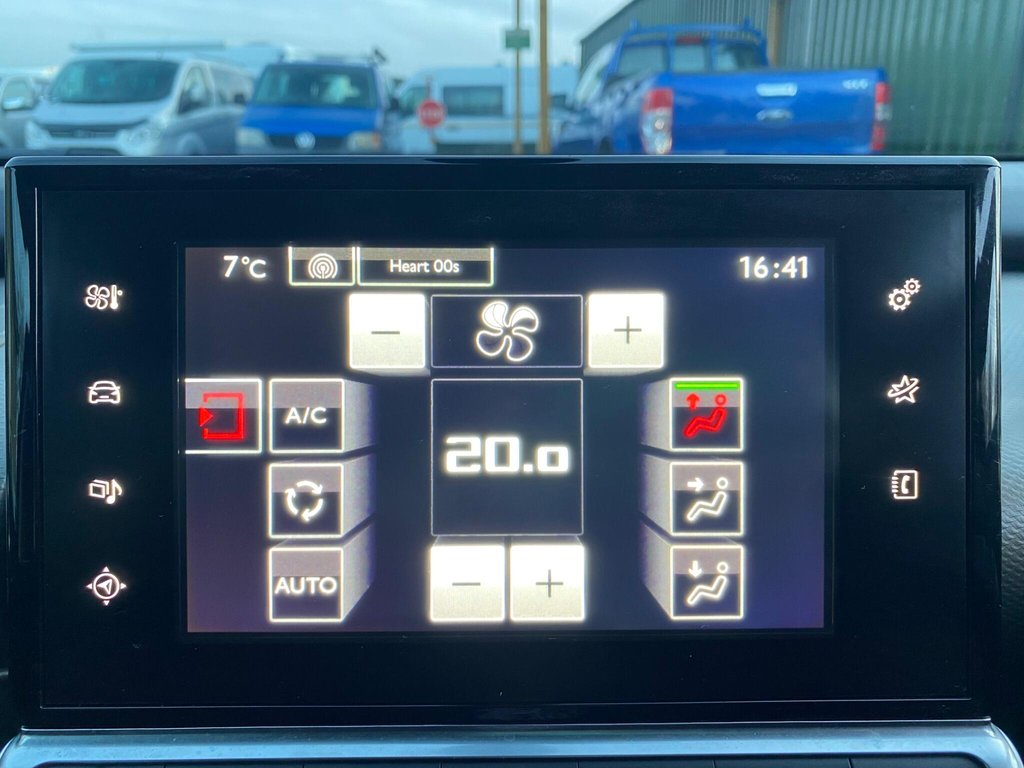 Used Citroen C4 Cactus 2017 for sale - 76962405: Photo 31