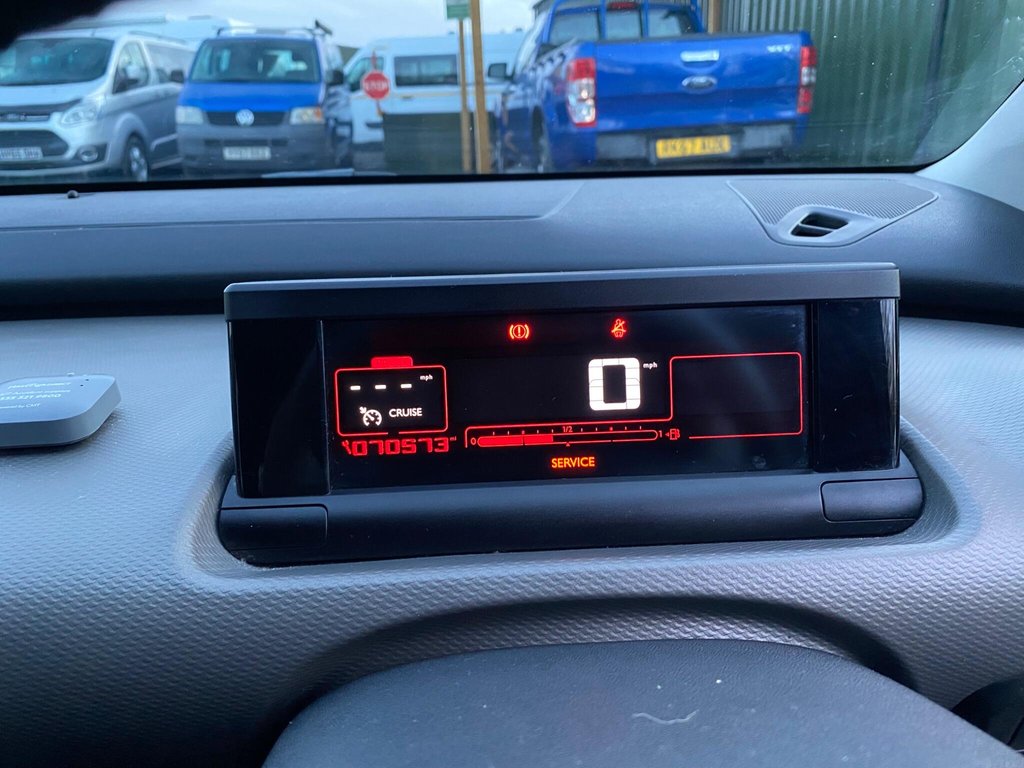 Used Citroen C4 Cactus 2017 for sale - 76962405: Photo 9