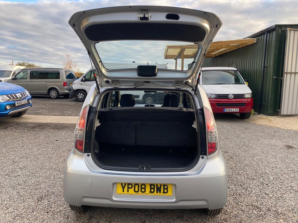 Used Daihatsu Sirion 2008 for sale - 76546496: Photo 10