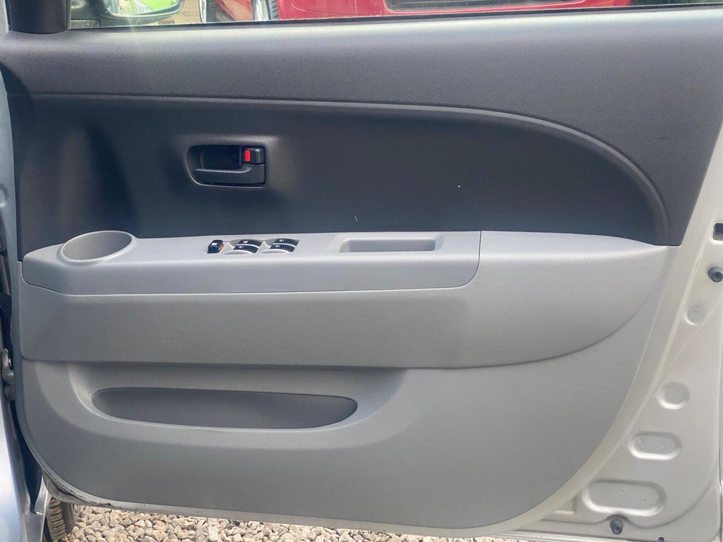 Used Daihatsu Sirion 2008 for sale - 76546496: Photo 39