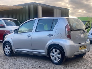 Used Daihatsu Sirion 2008 for sale - 76546496: Photo