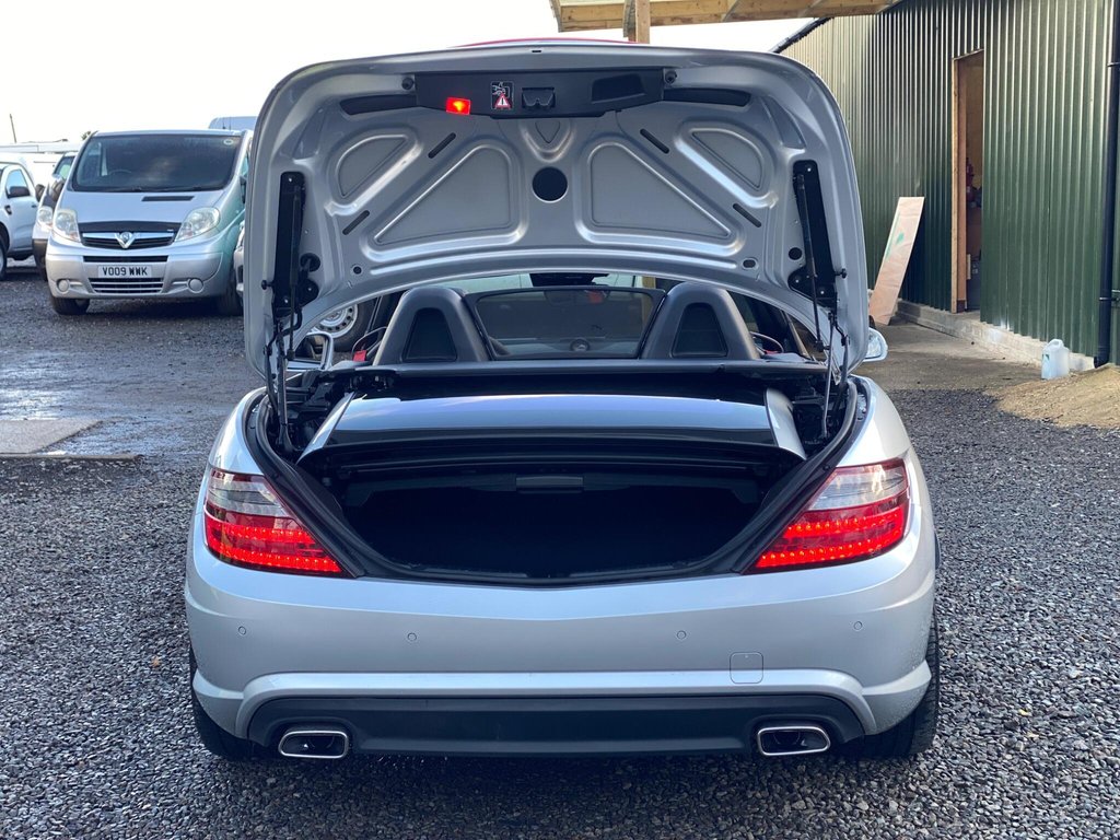 Used Mercedes-Benz SLK 2015 for sale - 77463824: Photo 41