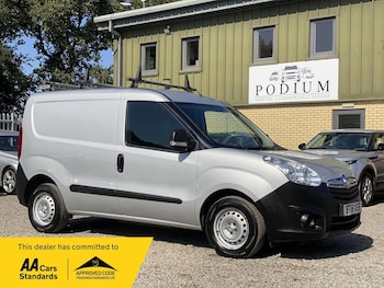 Used Vauxhall Combo 2018 for sale - 75532813: Photo
