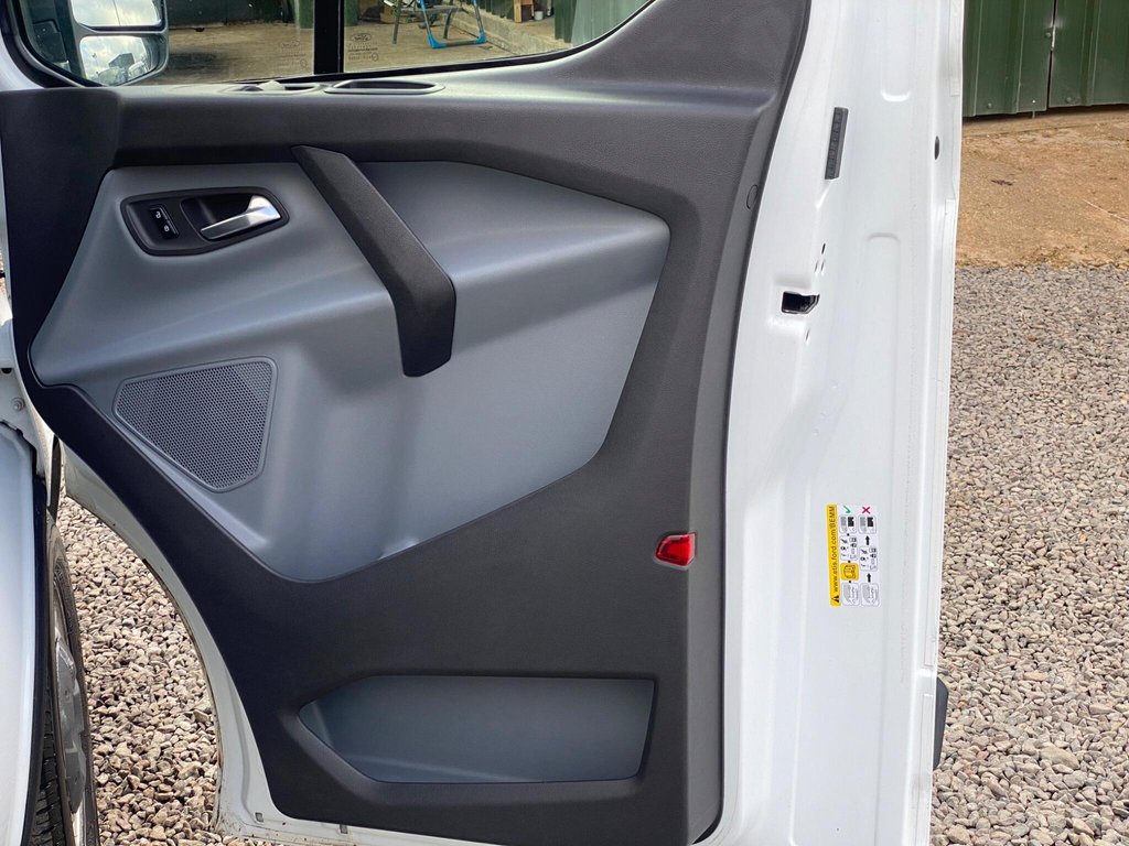 Used Ford Transit Custom 2018 for sale - 77269031: Photo 44