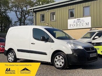 Used Peugeot Partner 2018 for sale - 78401560: Photo