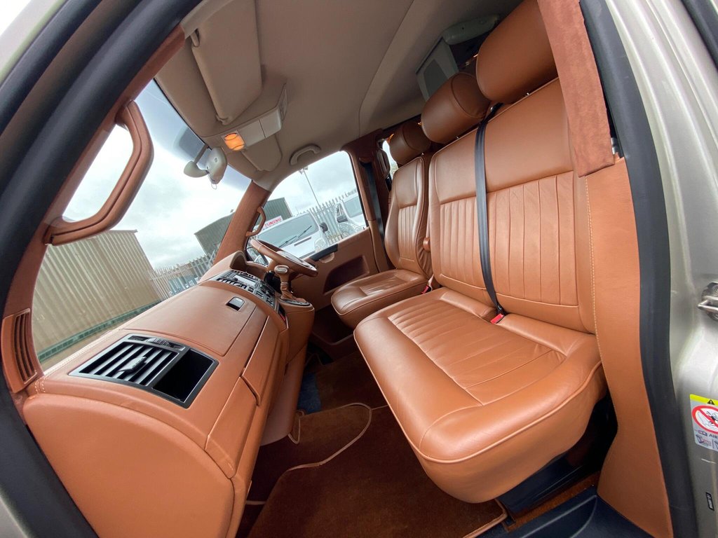 Used Volkswagen Transporter Shuttle 2009 for sale - 77631566: Photo 32