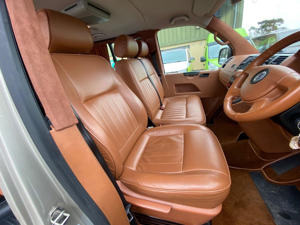 Used Volkswagen Transporter Shuttle 2009 for sale - 77631566: Photo 48