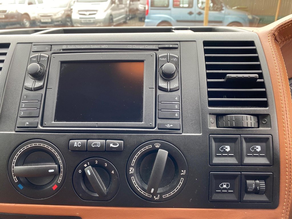 Used Volkswagen Transporter Shuttle 2009 for sale - 77631566: Photo 50