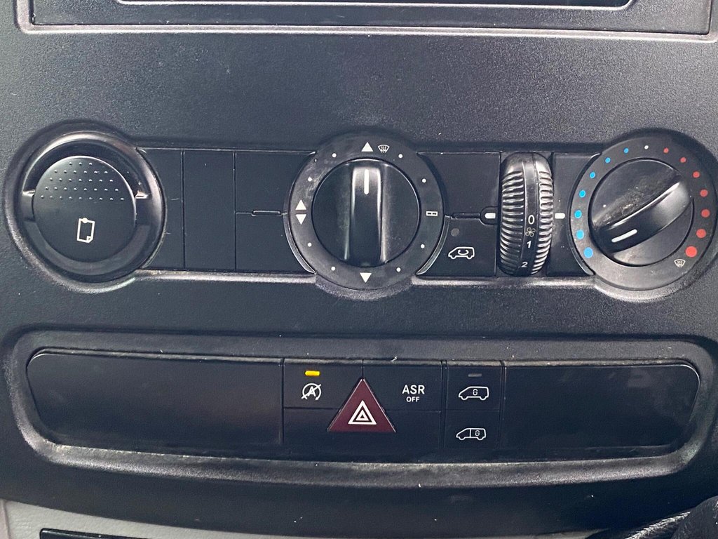 Used Volkswagen Crafter 2012 for sale - 76985761: Photo 38