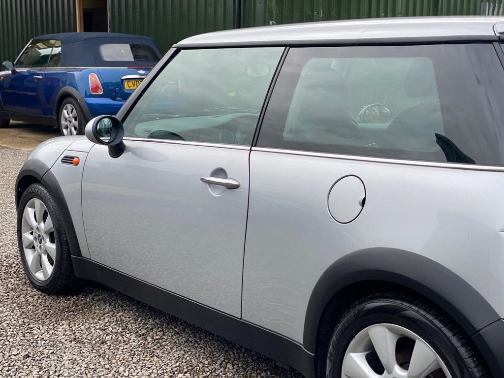 Used MINI Hatch 2005 for sale - 76590797: Photo 28