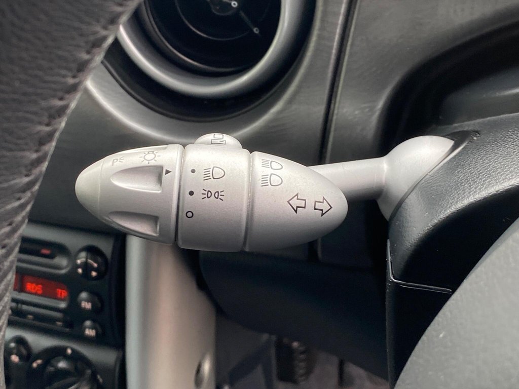 Used MINI Hatch 2005 for sale - 76590797: Photo 37