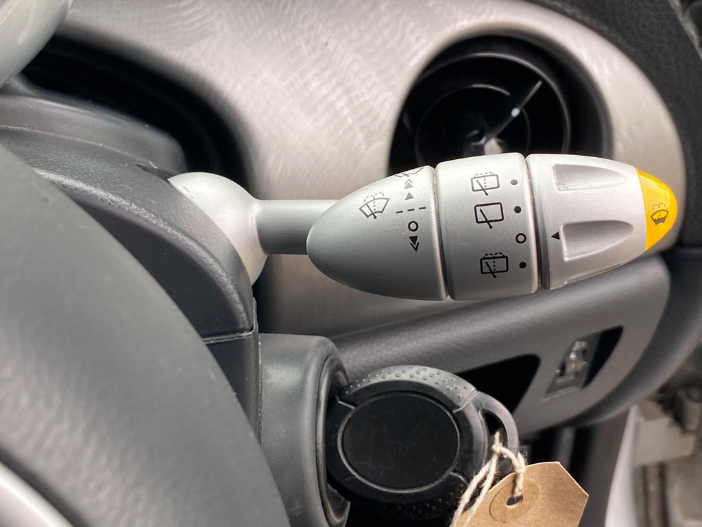 Used MINI Hatch 2005 for sale - 76590797: Photo 38