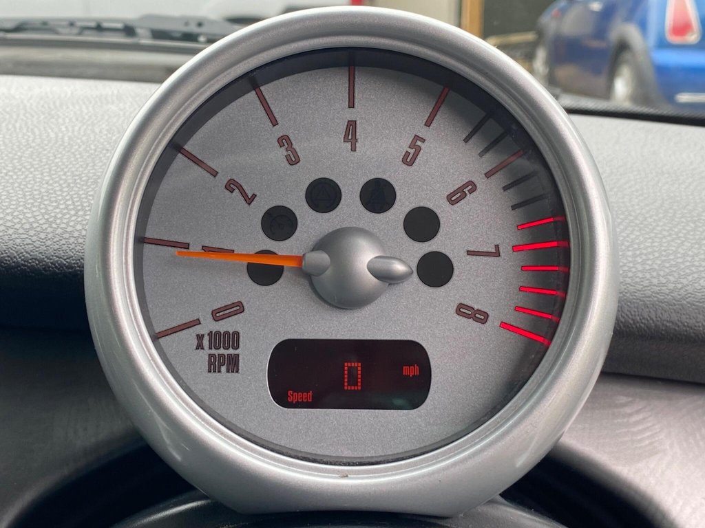 Used MINI Hatch 2005 for sale - 76590797: Photo 39