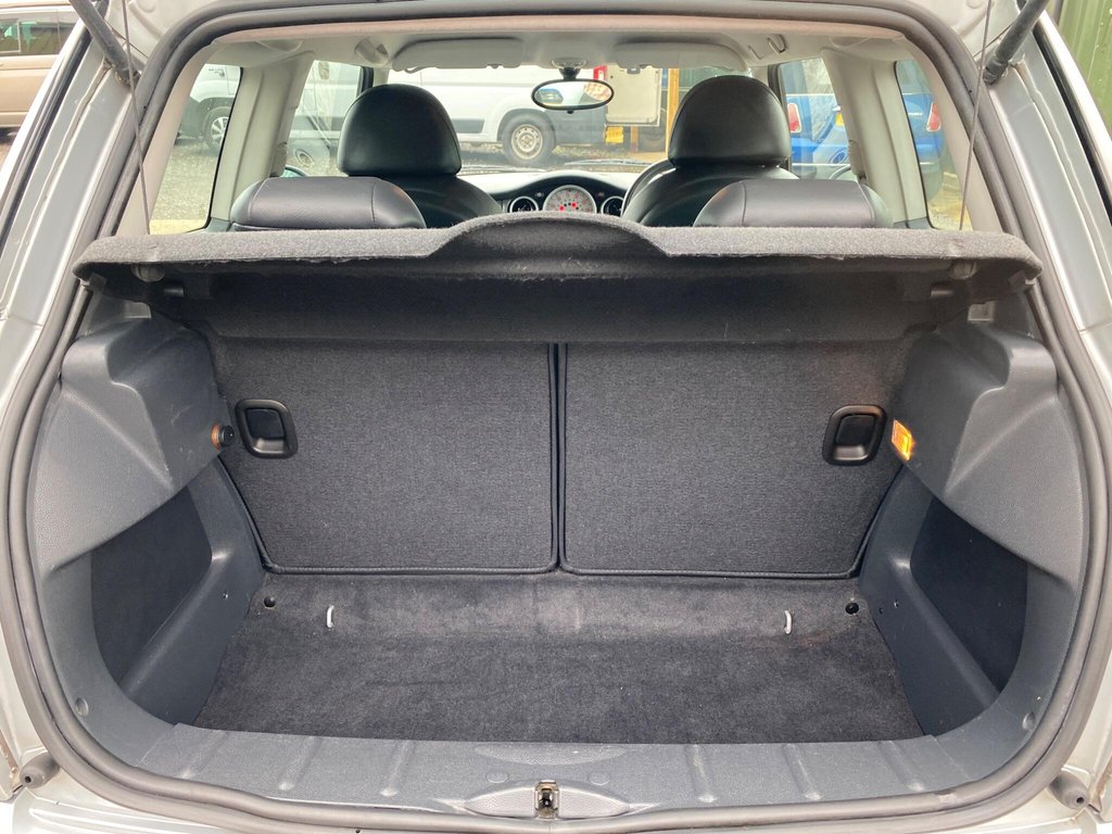 Used MINI Hatch 2005 for sale - 76590797: Photo 44