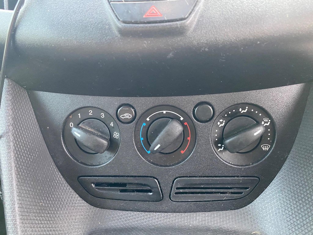 Used Ford Transit Connect 2014 for sale - 76482117: Photo 28