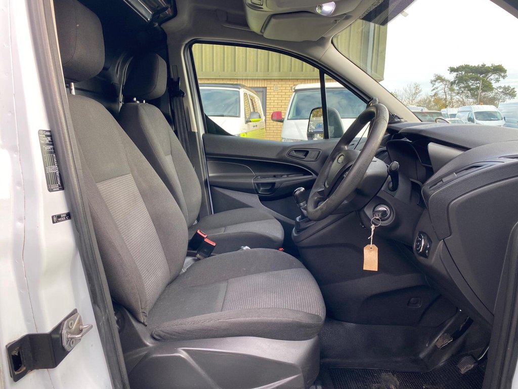 Used Ford Transit Connect 2014 for sale - 76482117: Photo 9