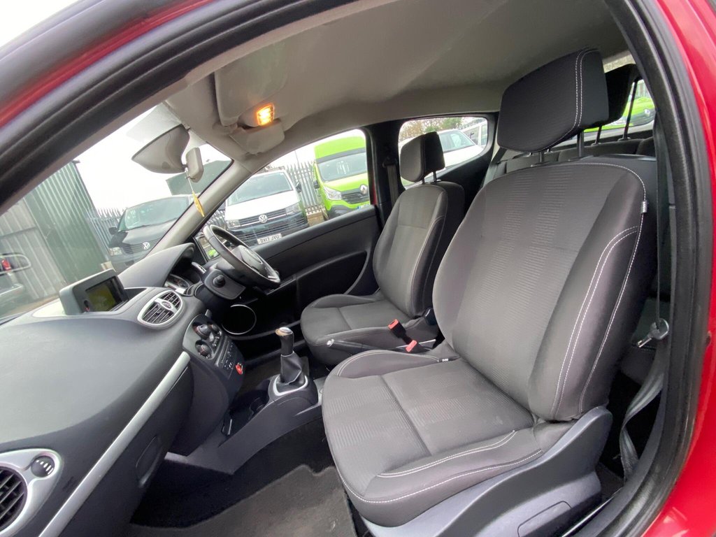 Used Renault Clio 2011 for sale - 77981495: Photo 45