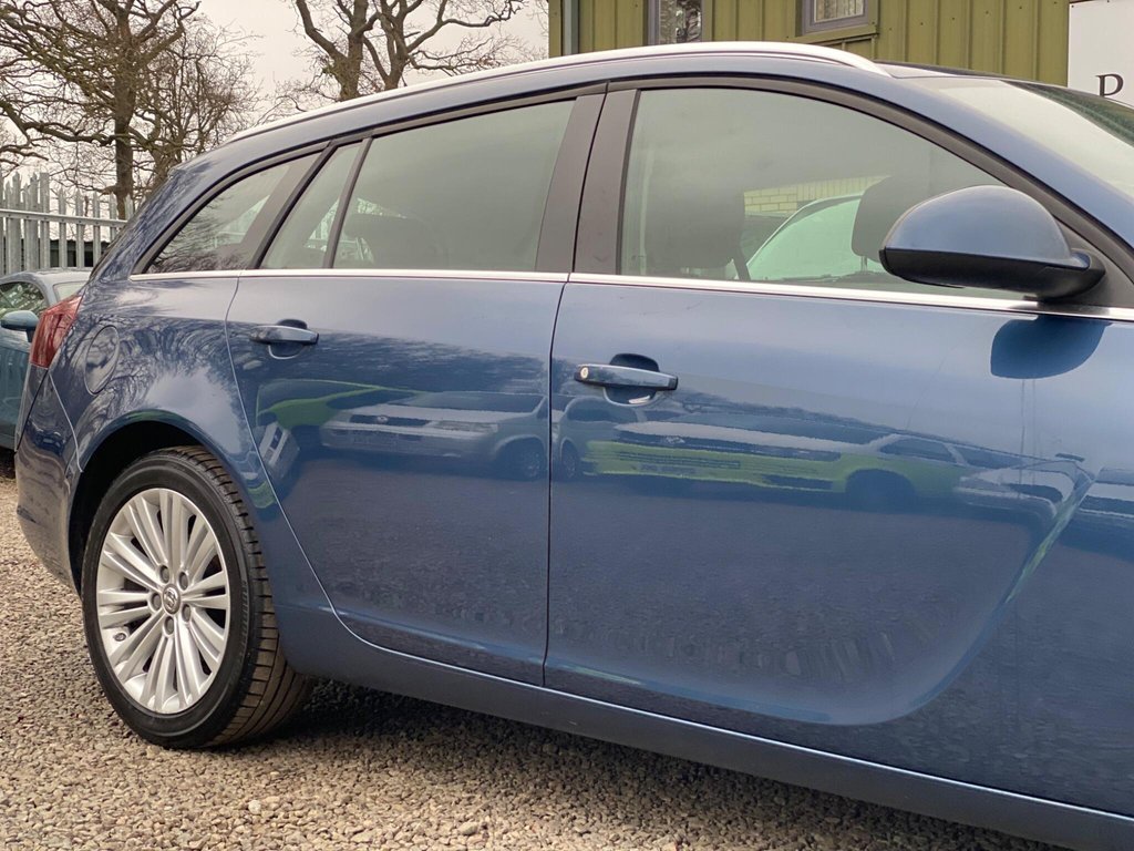 Used Vauxhall Insignia 2015 for sale - 77037947: Photo 22