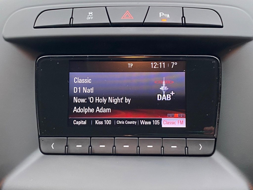 Used Vauxhall Insignia 2015 for sale - 77037947: Photo 31