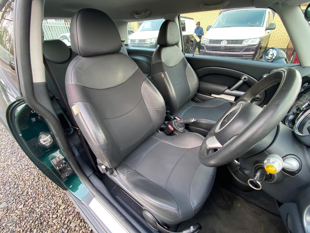 Used MINI Hatch 2005 for sale - 77232016: Photo 31