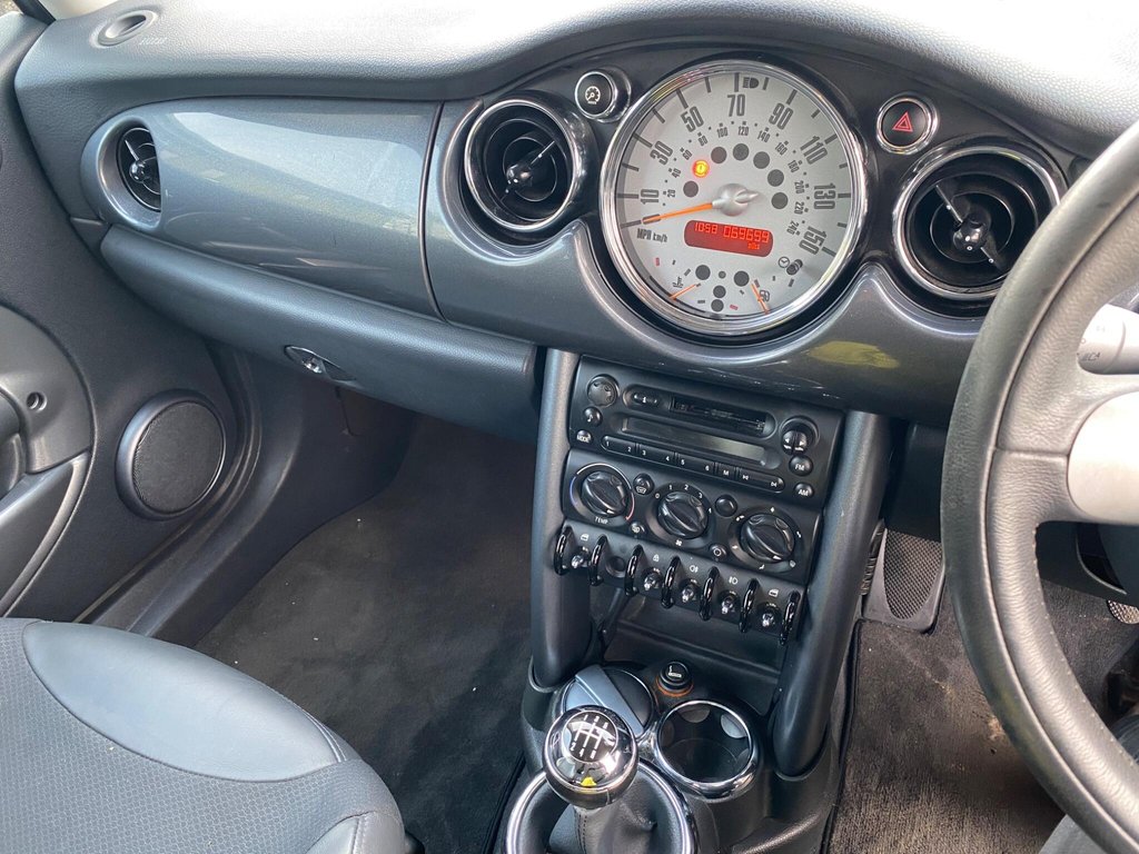 Used MINI Hatch 2005 for sale - 77232016: Photo 32