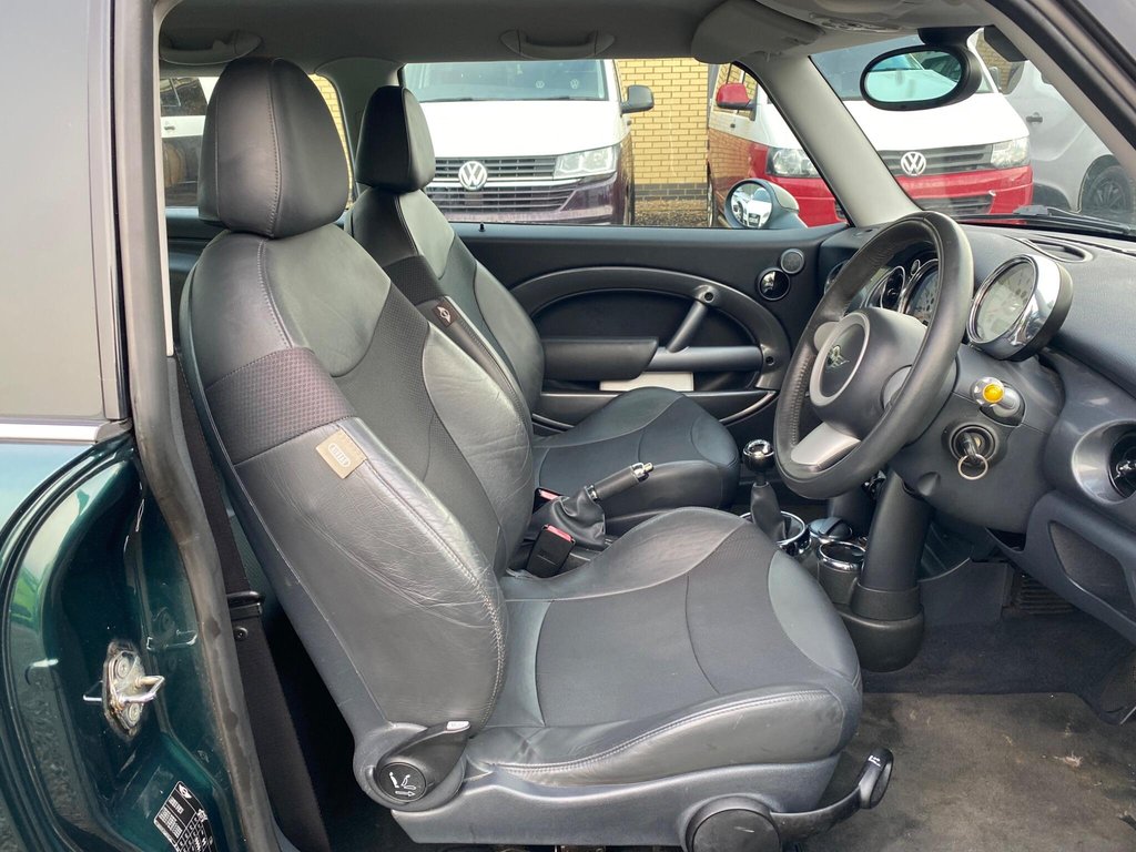 Used MINI Hatch 2005 for sale - 77232016: Photo 6