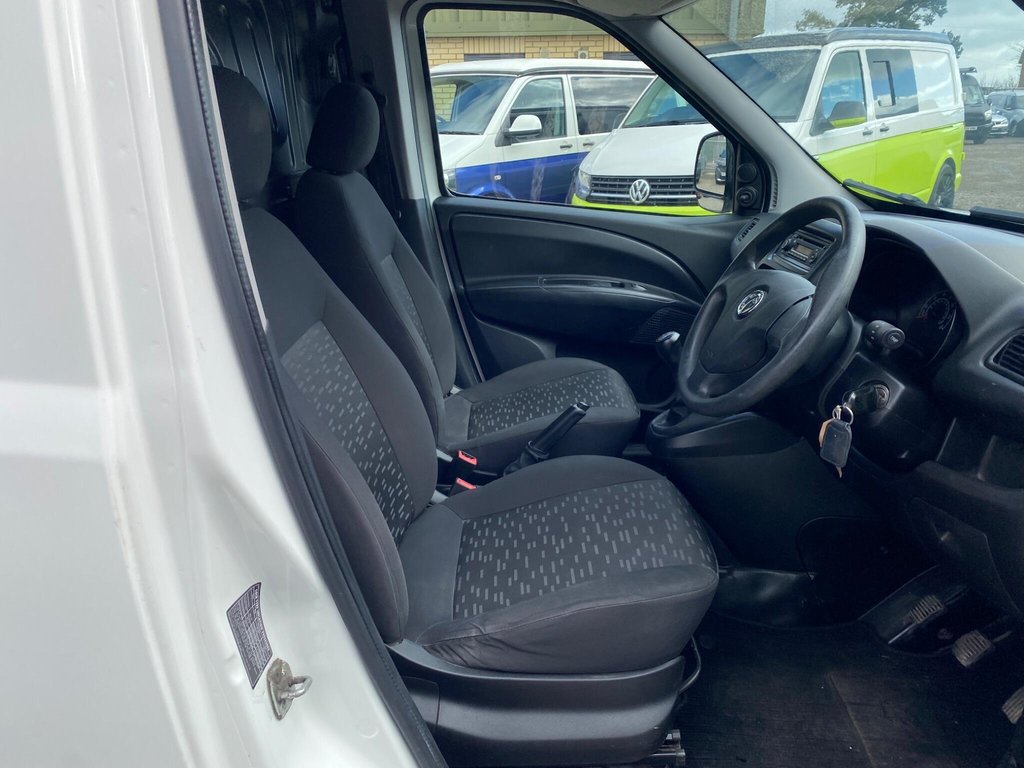Used Vauxhall Combo 2014 for sale - 77841381: Photo 30