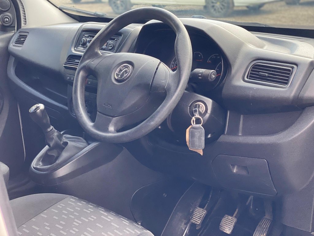 Used Vauxhall Combo 2014 for sale - 77841381: Photo 8