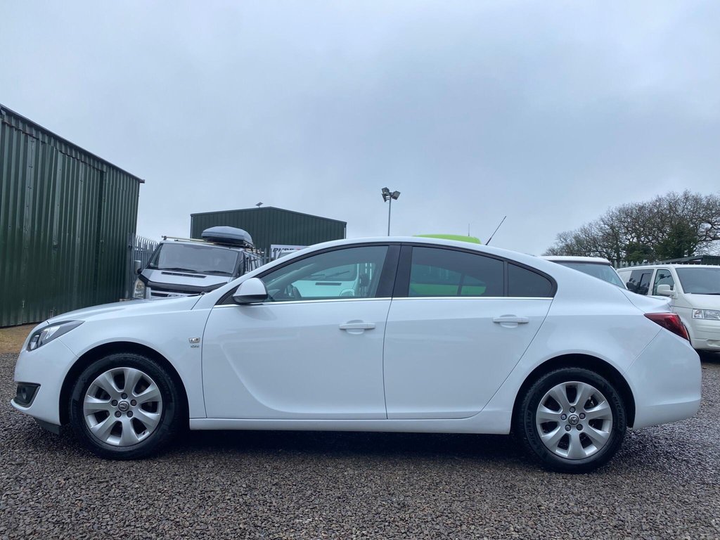 Used Vauxhall Insignia 2015 for sale - 77849646: Photo 19
