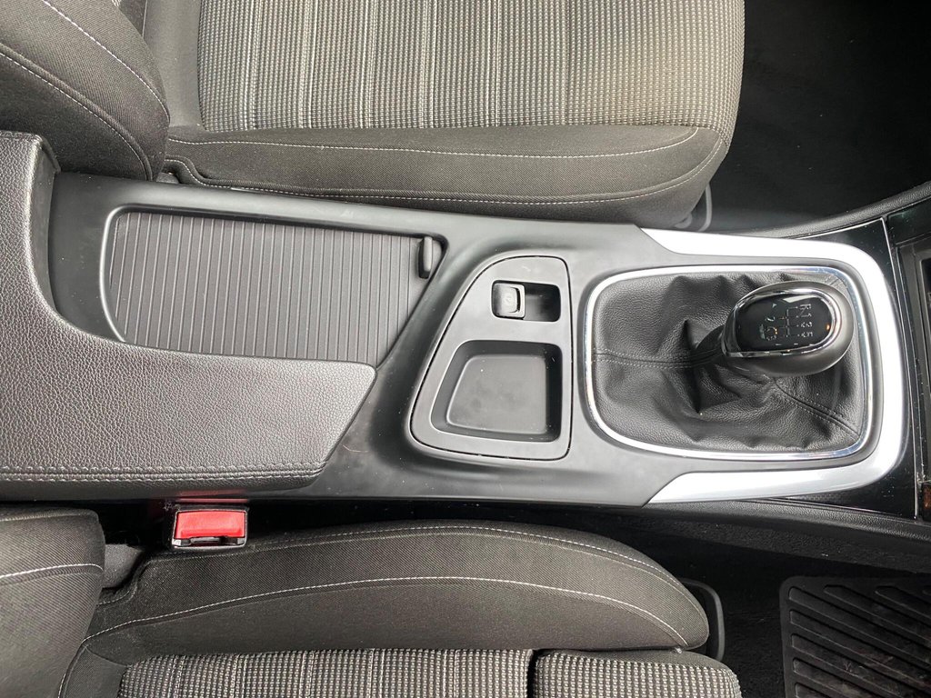 Used Vauxhall Insignia 2015 for sale - 77849646: Photo 35