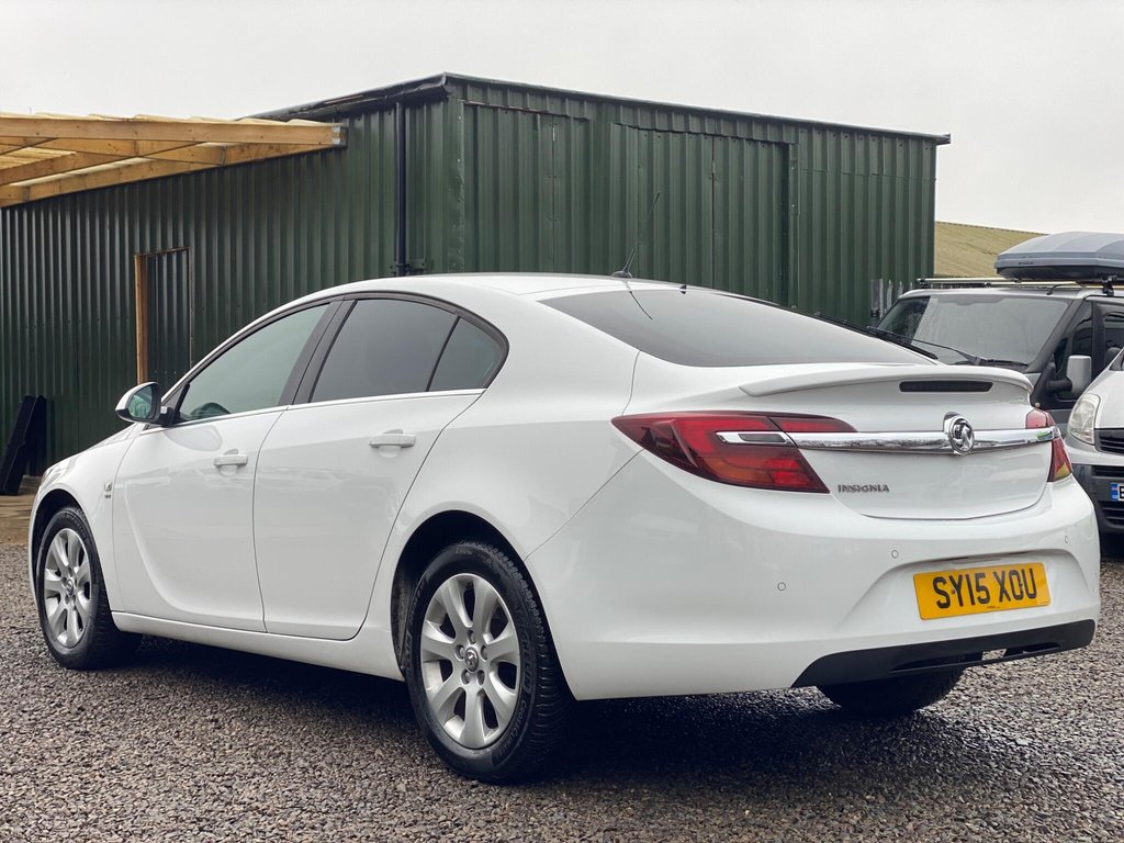 Used Vauxhall Insignia 2015 for sale - 77849646: Photo 4