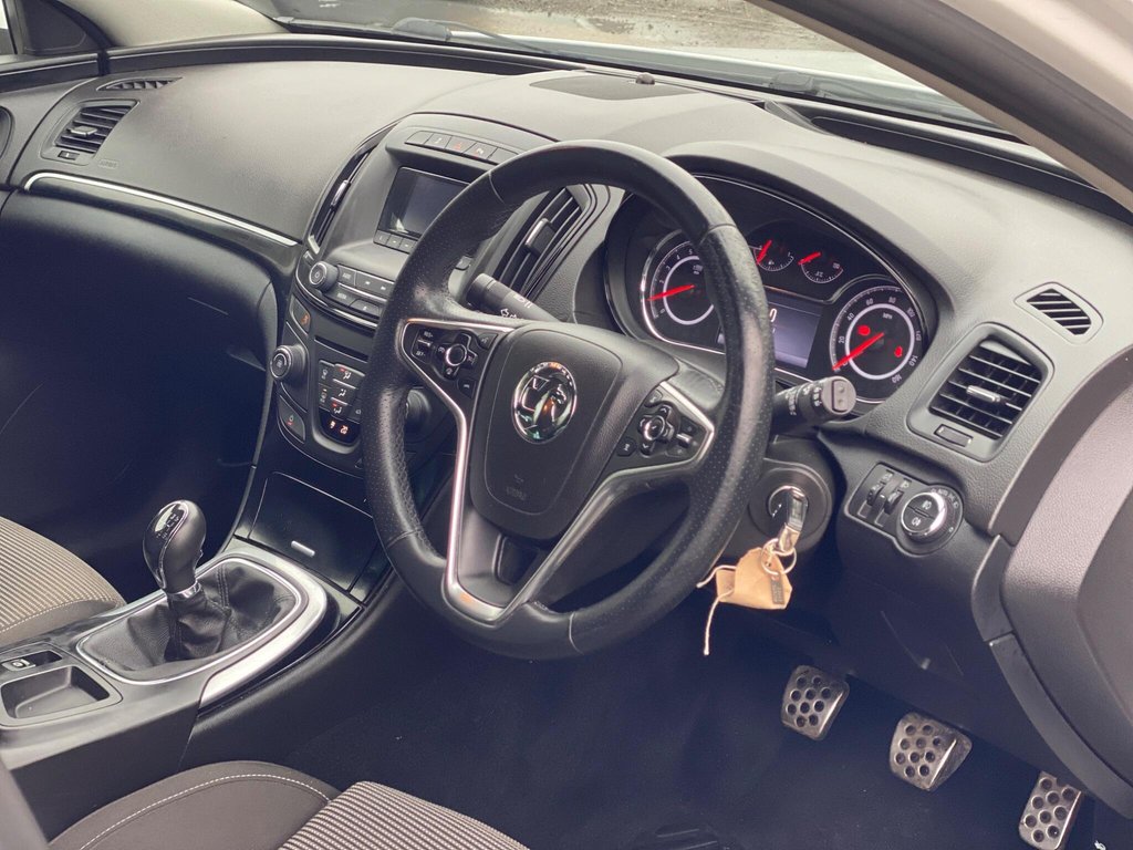 Used Vauxhall Insignia 2015 for sale - 77849646: Photo 6