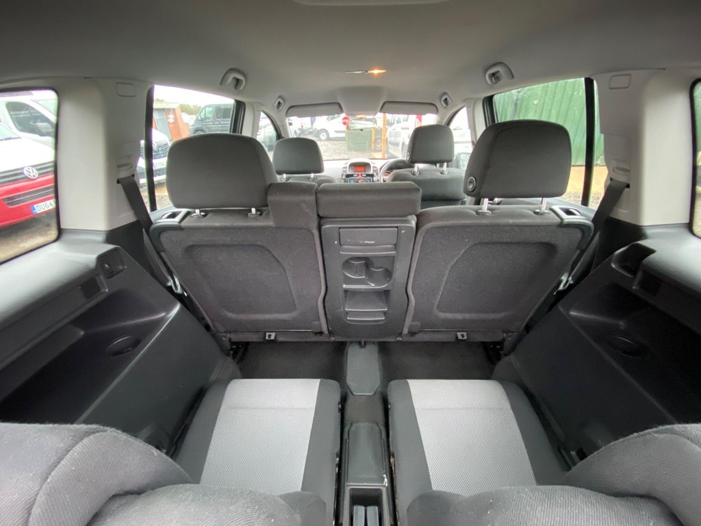 Used Vauxhall Zafira 2013 for sale - 77301939: Photo 15