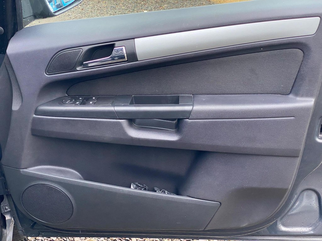 Used Vauxhall Zafira 2013 for sale - 77301939: Photo 46