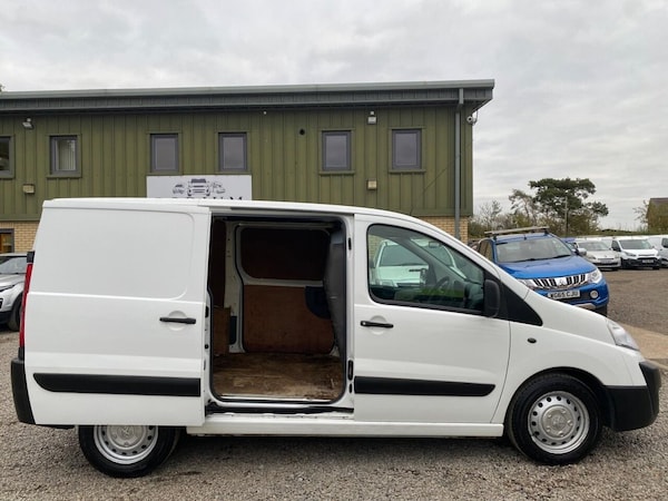 Used Peugeot Expert 2016 for sale - 76303863: Photo 44